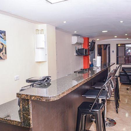 Calle 8 Suites メデジン エクステリア 写真