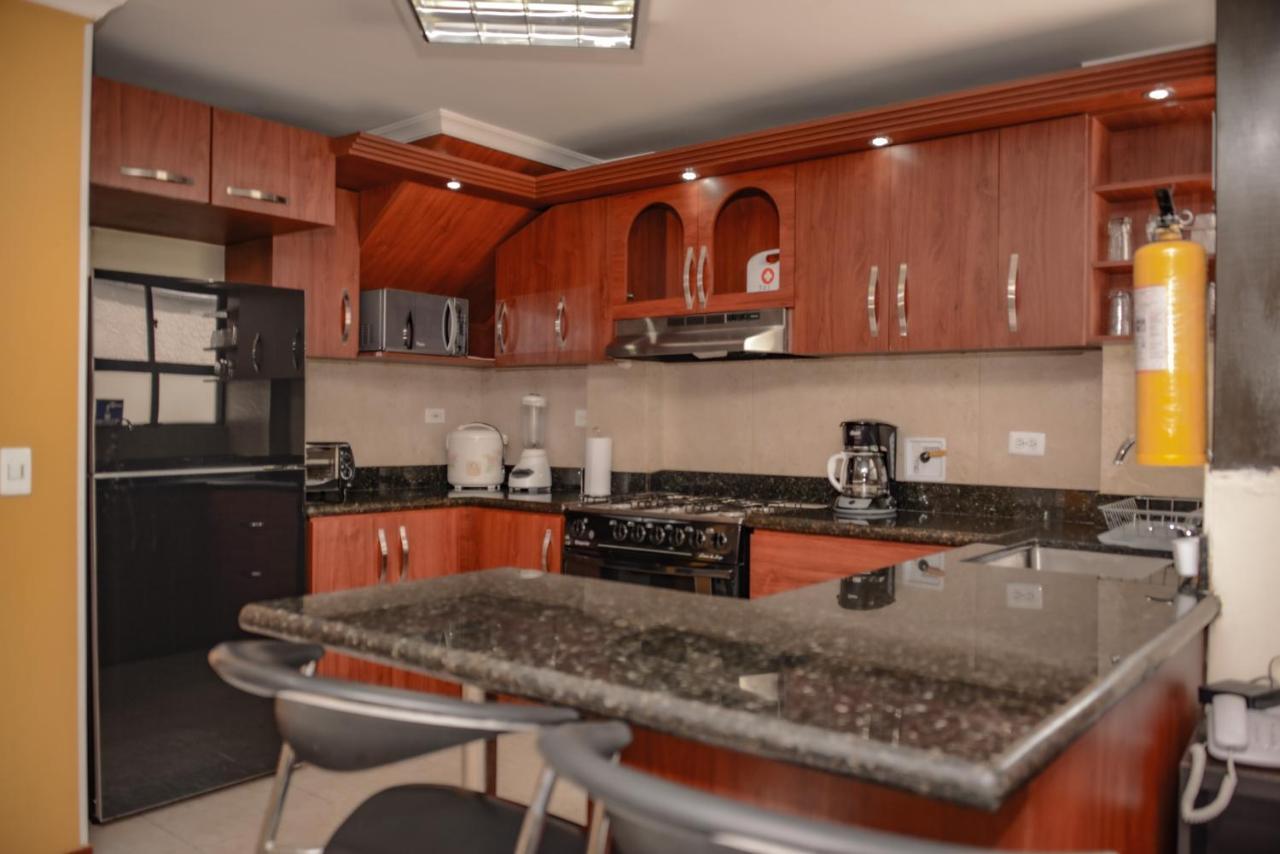 Calle 8 Suites メデジン エクステリア 写真