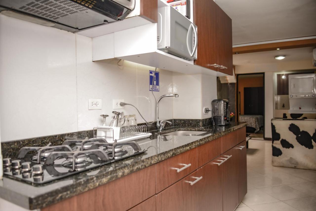 Calle 8 Suites メデジン エクステリア 写真