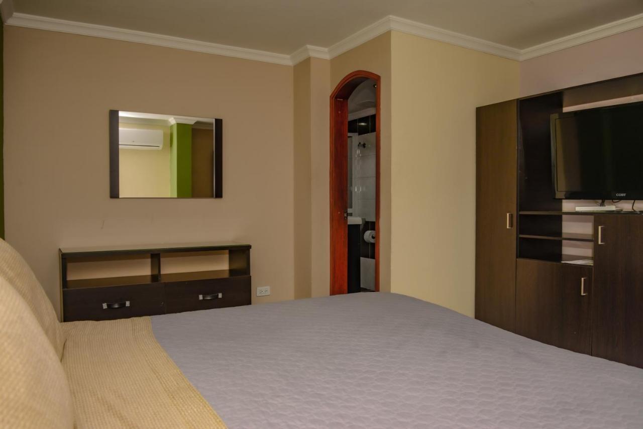 Calle 8 Suites メデジン エクステリア 写真