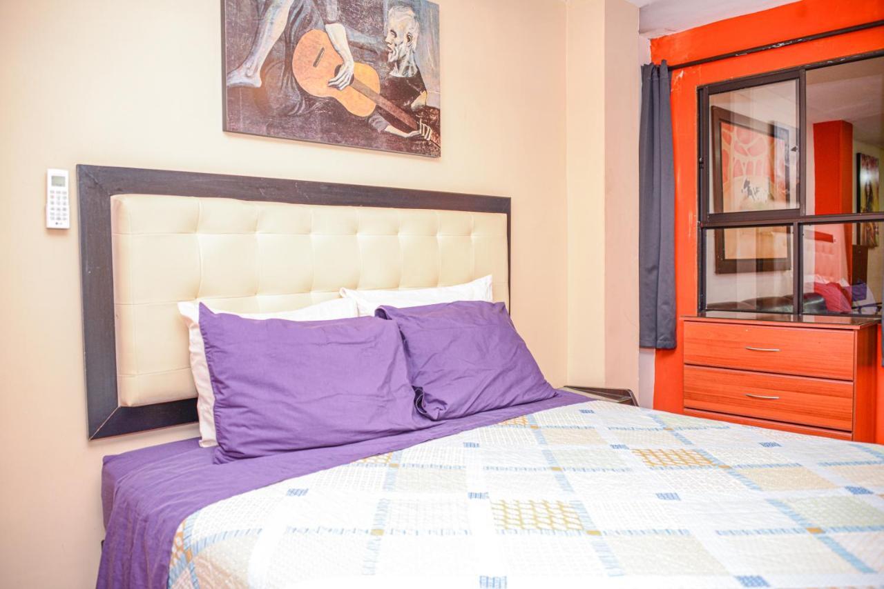 Calle 8 Suites メデジン エクステリア 写真